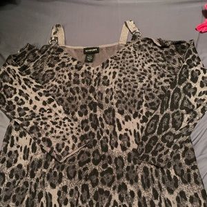 Plus size leopard cold shoulder sweater 14/16